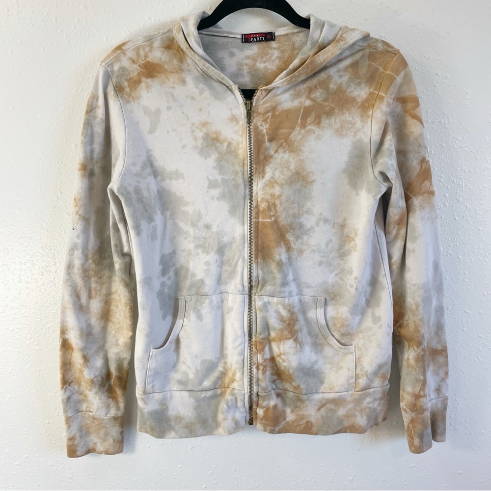 T‎ Party tie dye hoodie small